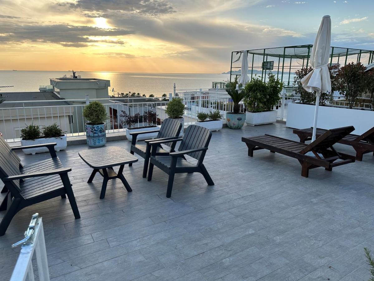 Paradise Rooftop Golem Golem  Ngoại thất bức ảnh
