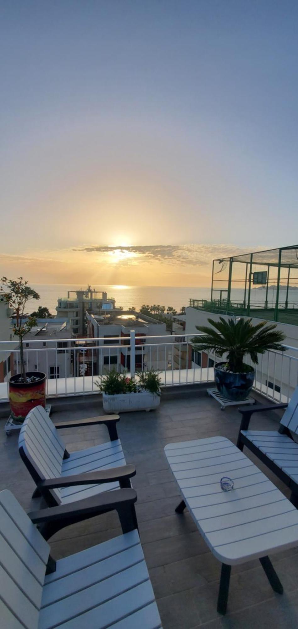 Paradise Rooftop Golem Golem  Ngoại thất bức ảnh
